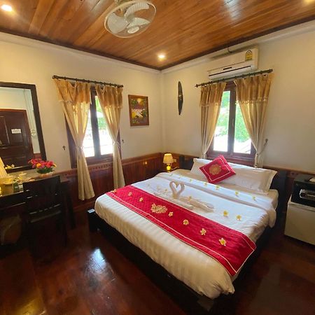 Golden Lotus Boutique Hotel Luang Prabang Luaran gambar