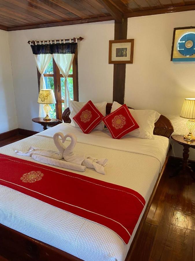 Golden Lotus Boutique Hotel Luang Prabang Luaran gambar