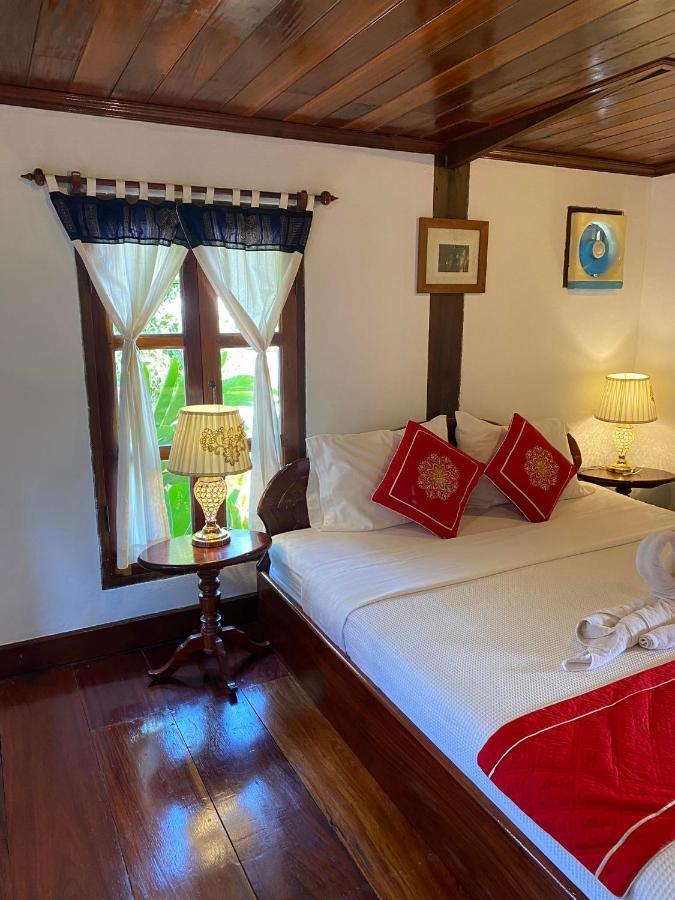 Golden Lotus Boutique Hotel Luang Prabang Luaran gambar