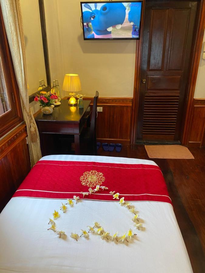 Golden Lotus Boutique Hotel Luang Prabang Luaran gambar