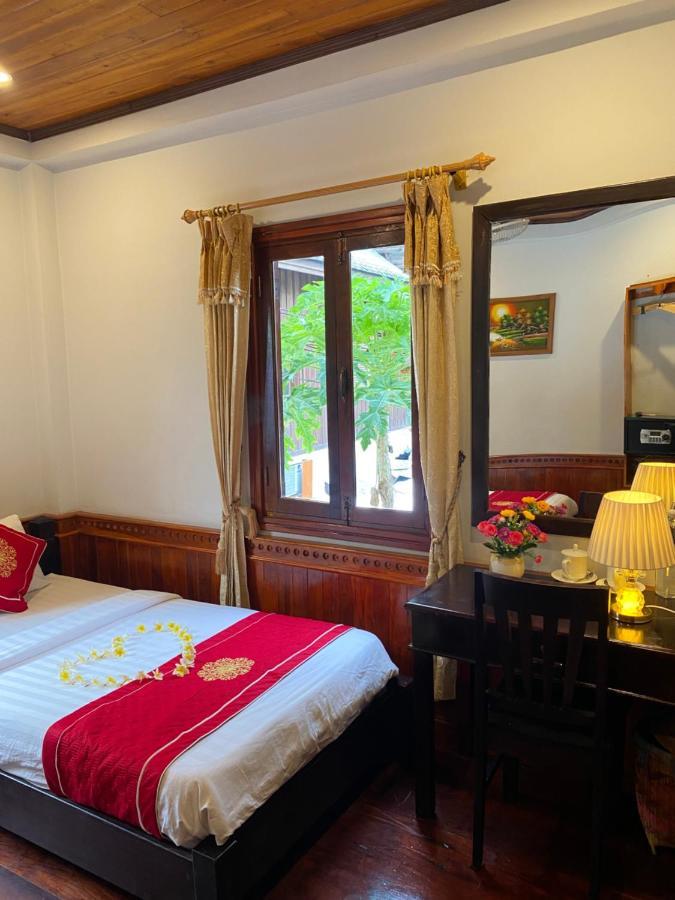 Golden Lotus Boutique Hotel Luang Prabang Luaran gambar