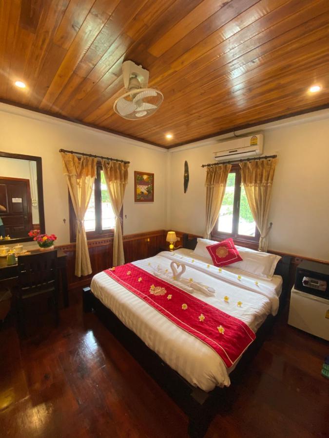 Golden Lotus Boutique Hotel Luang Prabang Luaran gambar