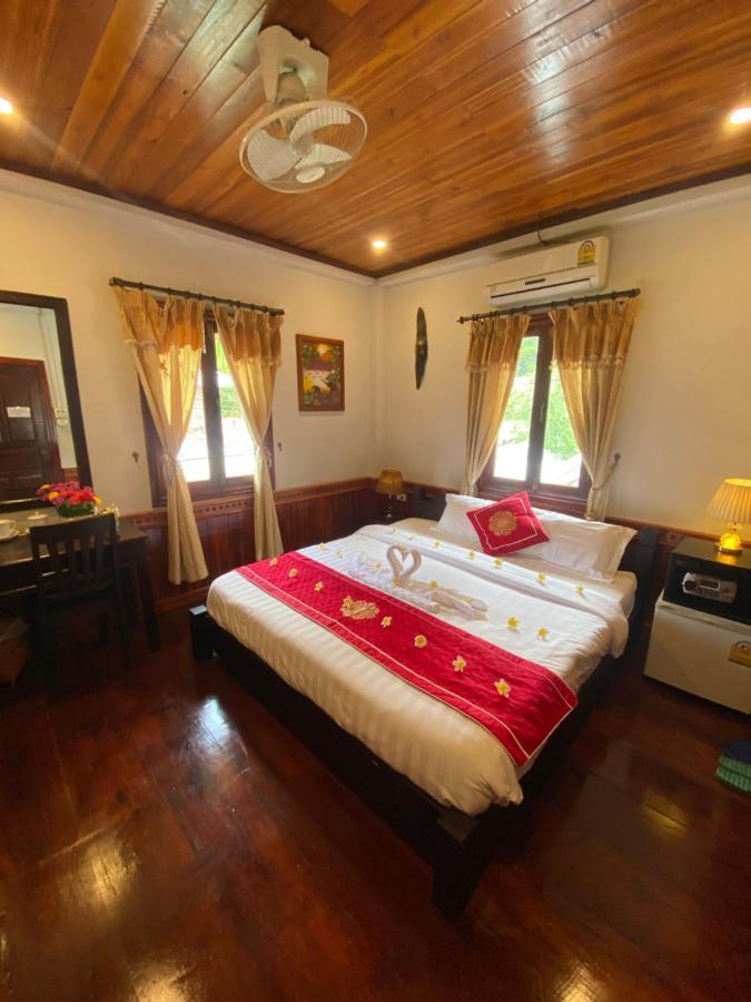 Golden Lotus Boutique Hotel Luang Prabang Luaran gambar