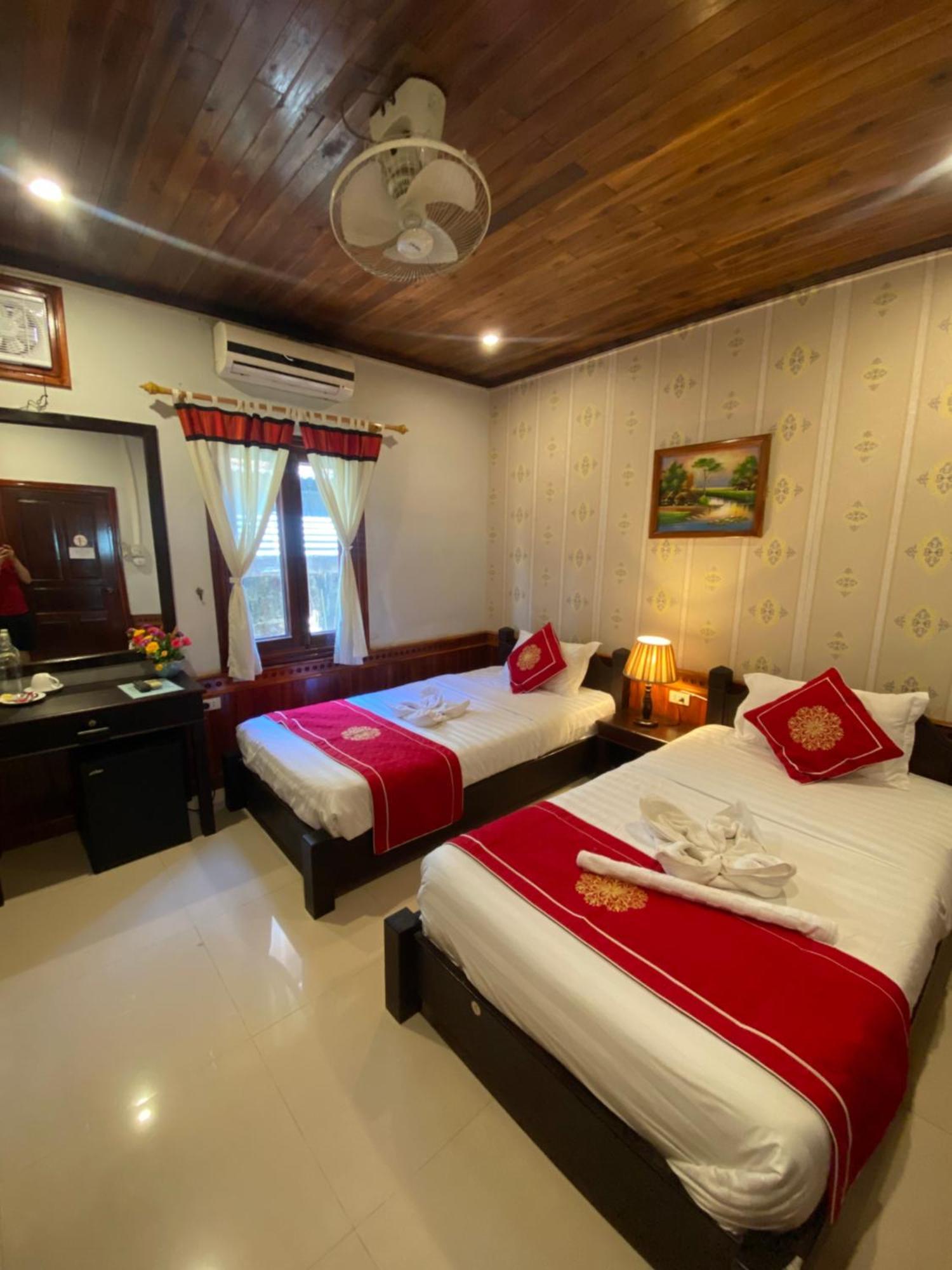 Golden Lotus Boutique Hotel Luang Prabang Luaran gambar