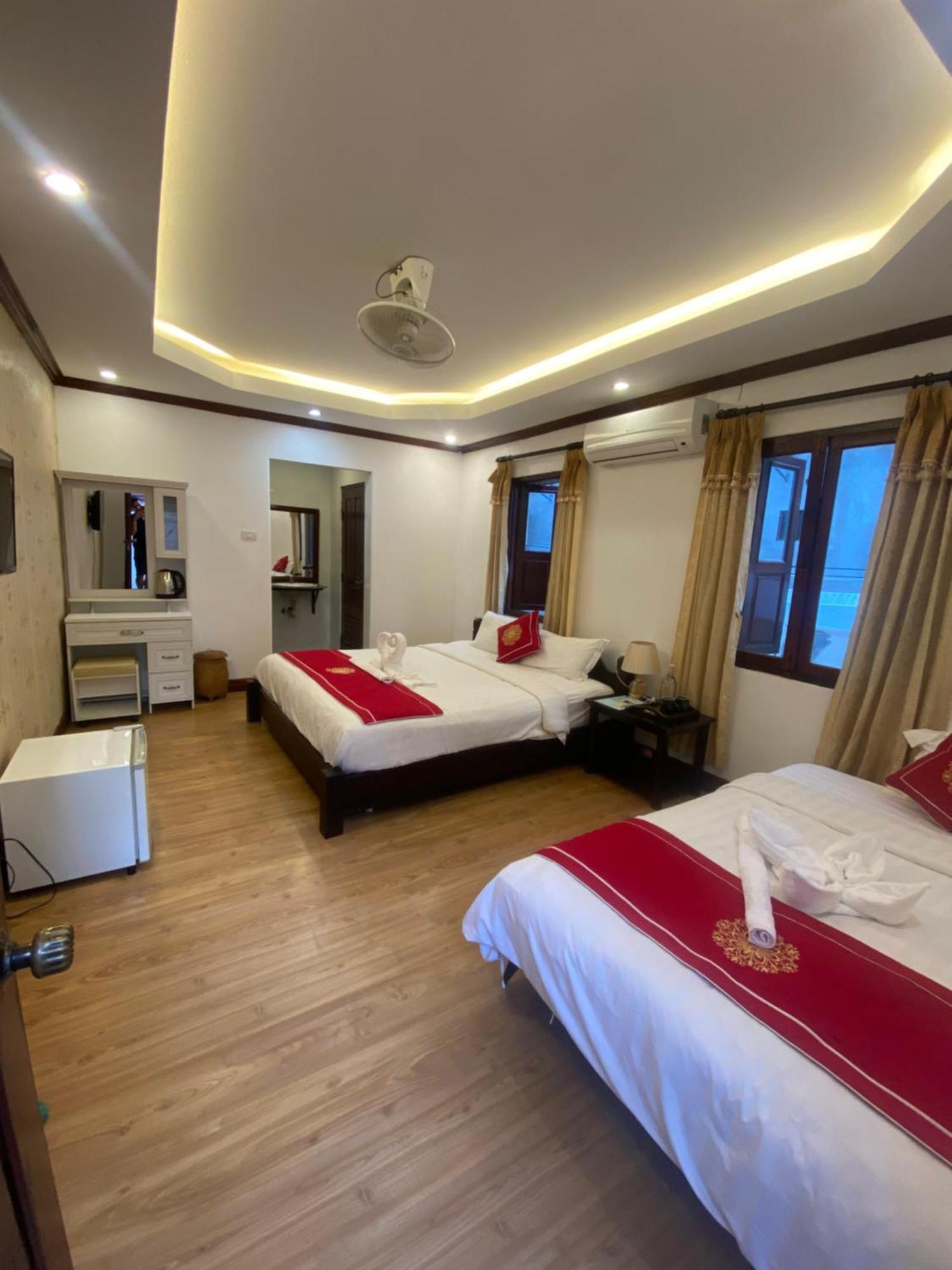 Golden Lotus Boutique Hotel Luang Prabang Luaran gambar