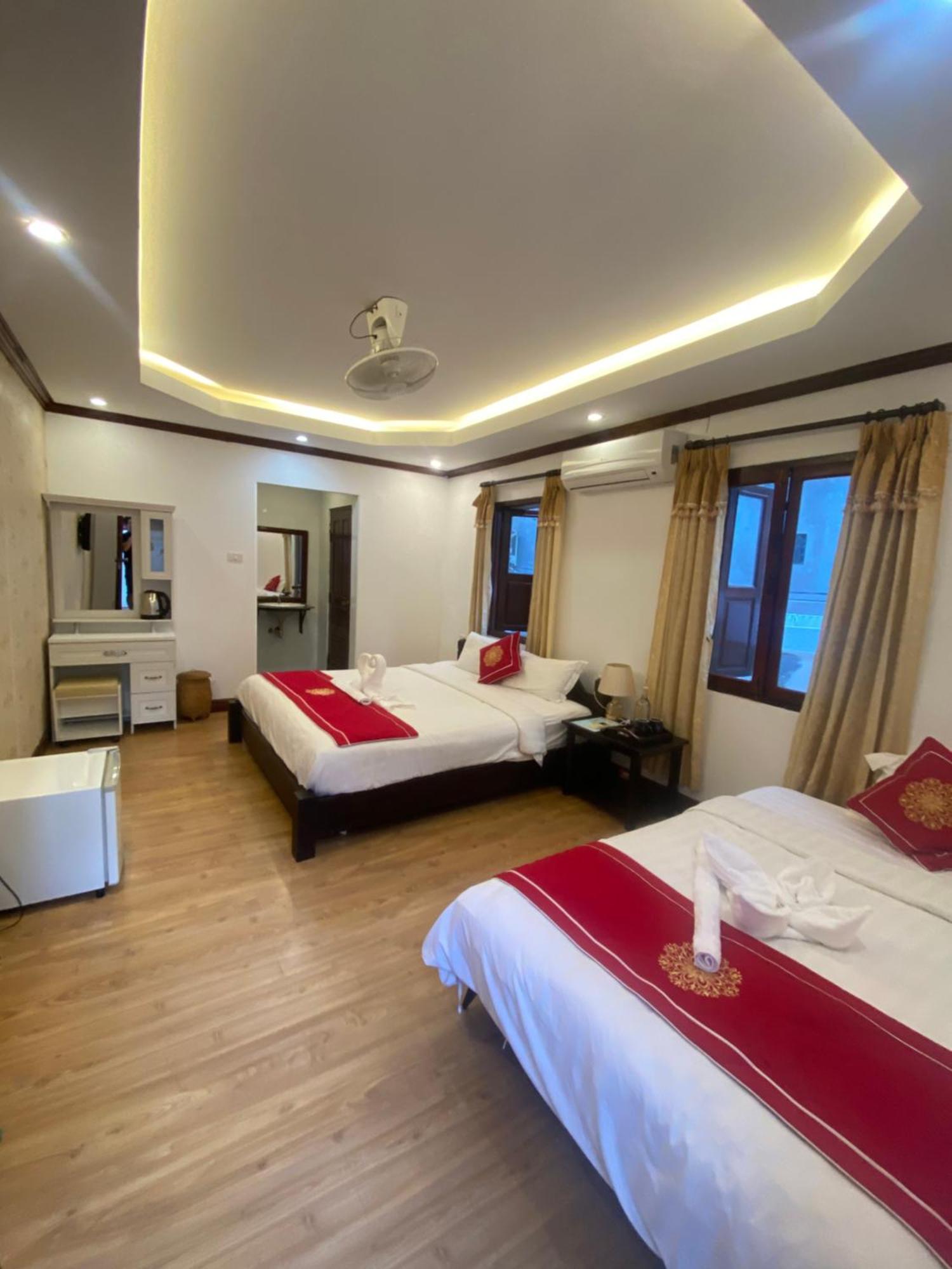 Golden Lotus Boutique Hotel Luang Prabang Luaran gambar
