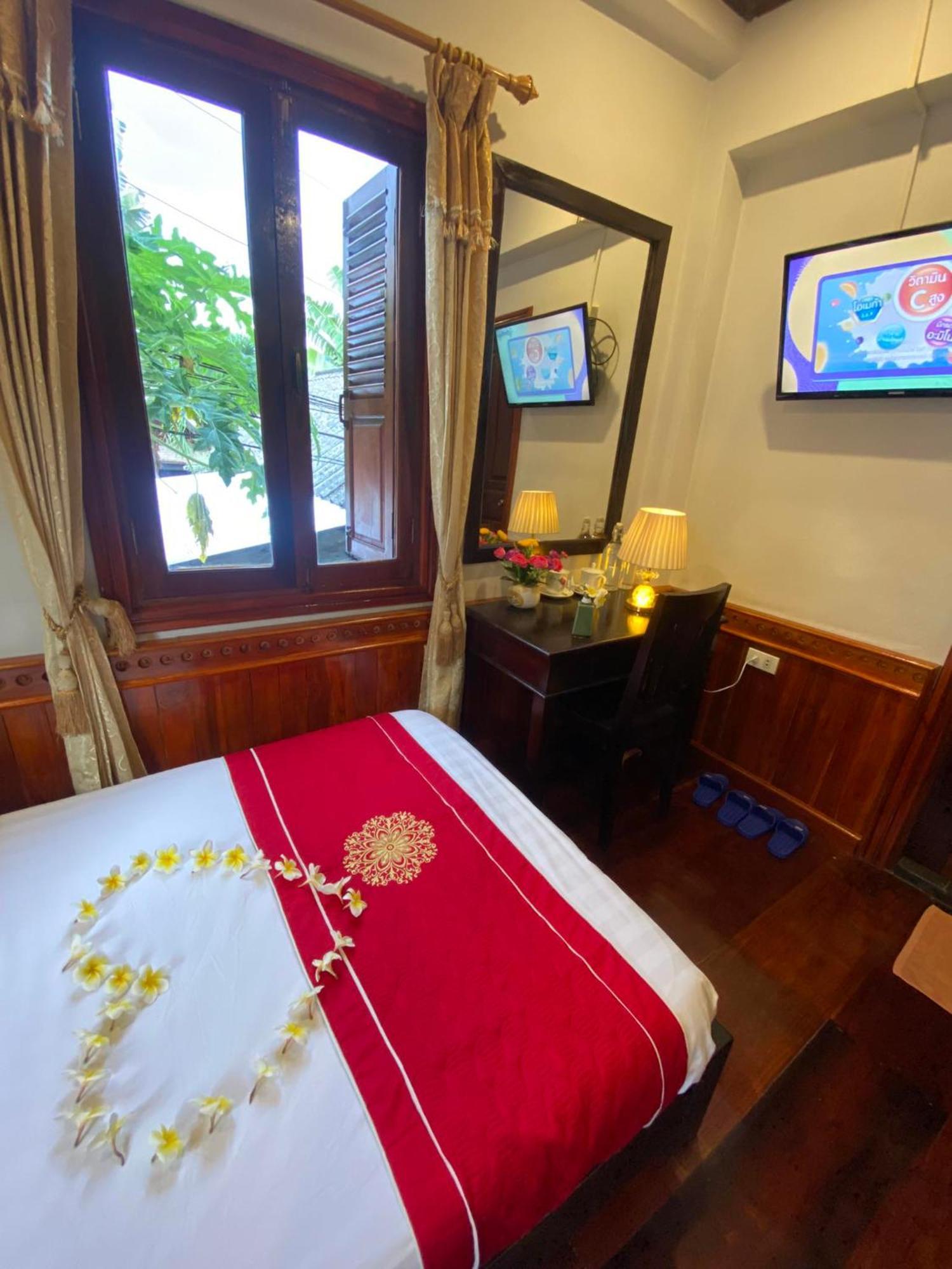Golden Lotus Boutique Hotel Luang Prabang Luaran gambar