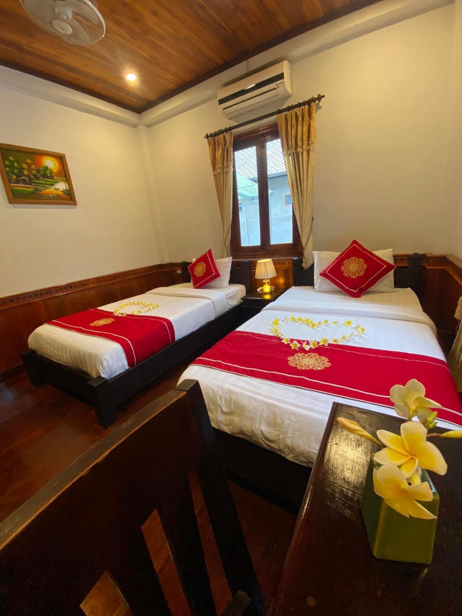 Golden Lotus Boutique Hotel Luang Prabang Luaran gambar