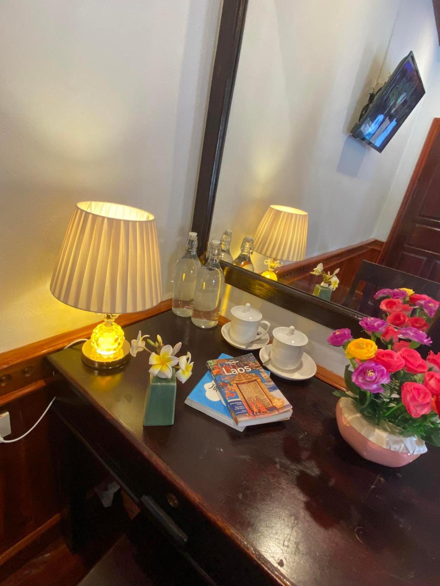 Golden Lotus Boutique Hotel Luang Prabang Luaran gambar