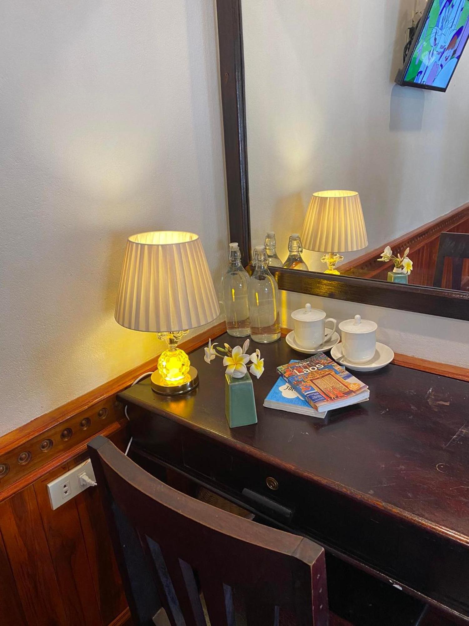 Golden Lotus Boutique Hotel Luang Prabang Luaran gambar